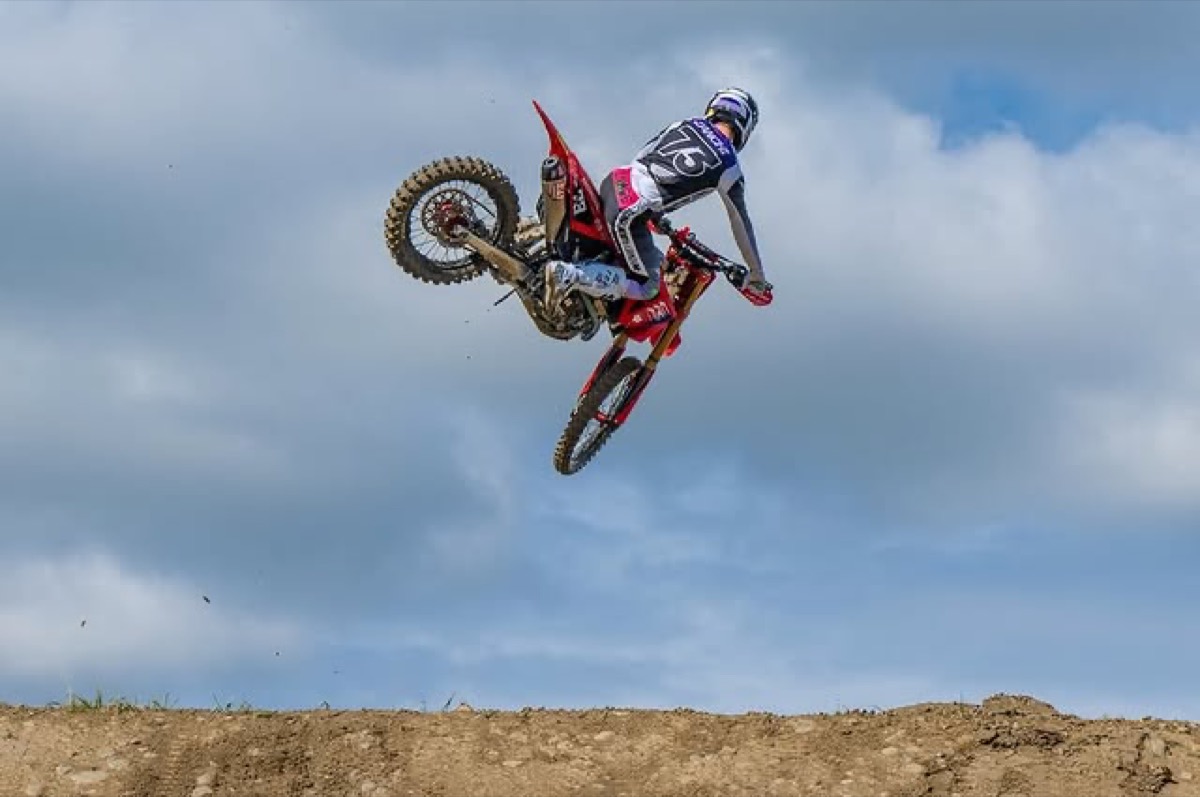 Antonio Cairoli — Gypsy Tales episode photo